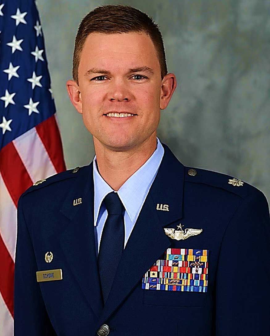 lt col air force pay