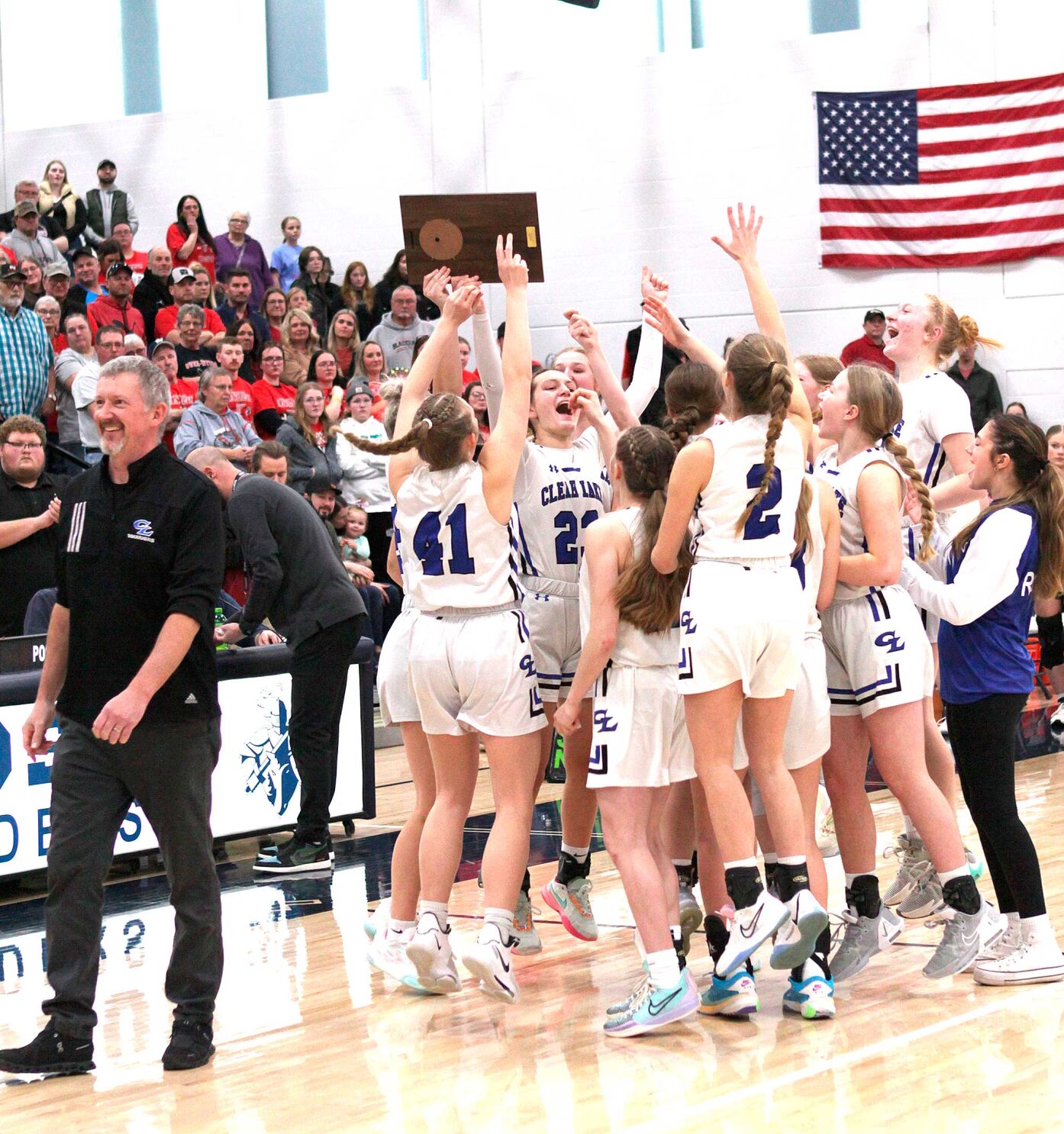 Clear Lake Girls Cruises To State Tournament With Impressive Win Over ...