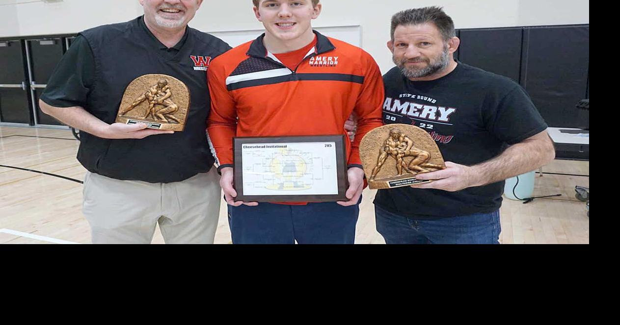 Hopke wins Heavyweight title at Cheesehead Invitational Sports