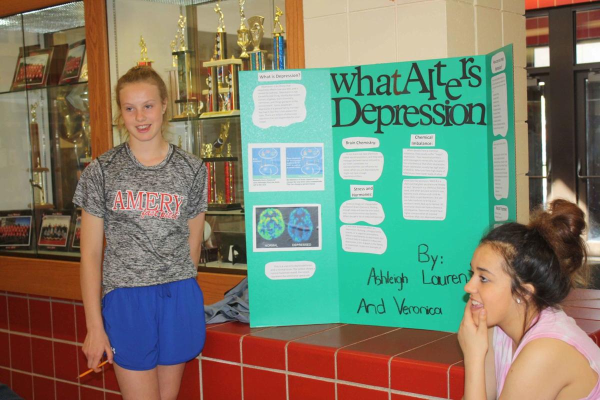 Middle School Hosts Genius Hour Expo News Theameryfreepress Com
