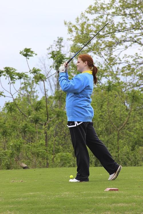 Arab Girls Golf Team Finishes 3rd In Good Hope Tourney Cati