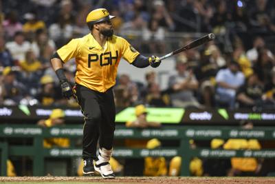 Report: Pirates Agree To One-Year Deal With Carlos Santana