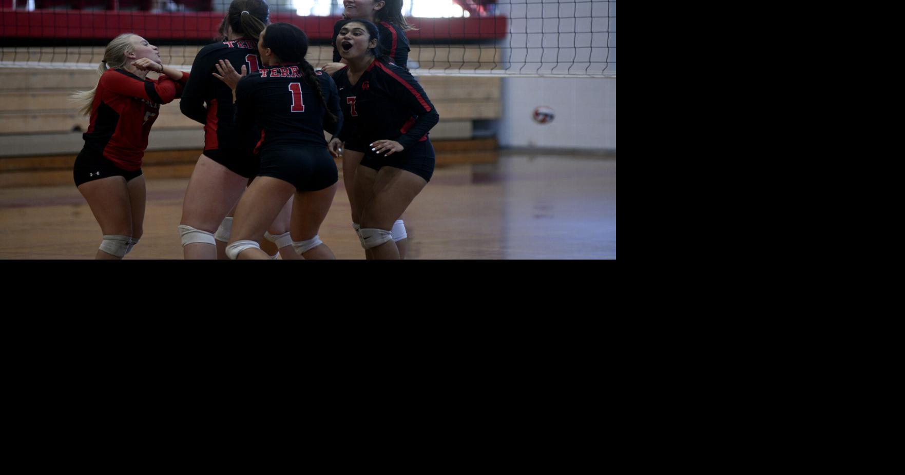 ELITE EIGHT BOUND No. 2 Glynn Academy volleyball knocks of No. 1 Woodward Academy in four sets