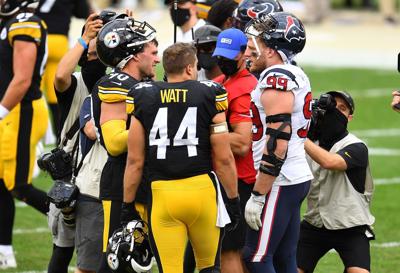 Texans' J.J. Watt delivers football jerseys to injured boy in hospital