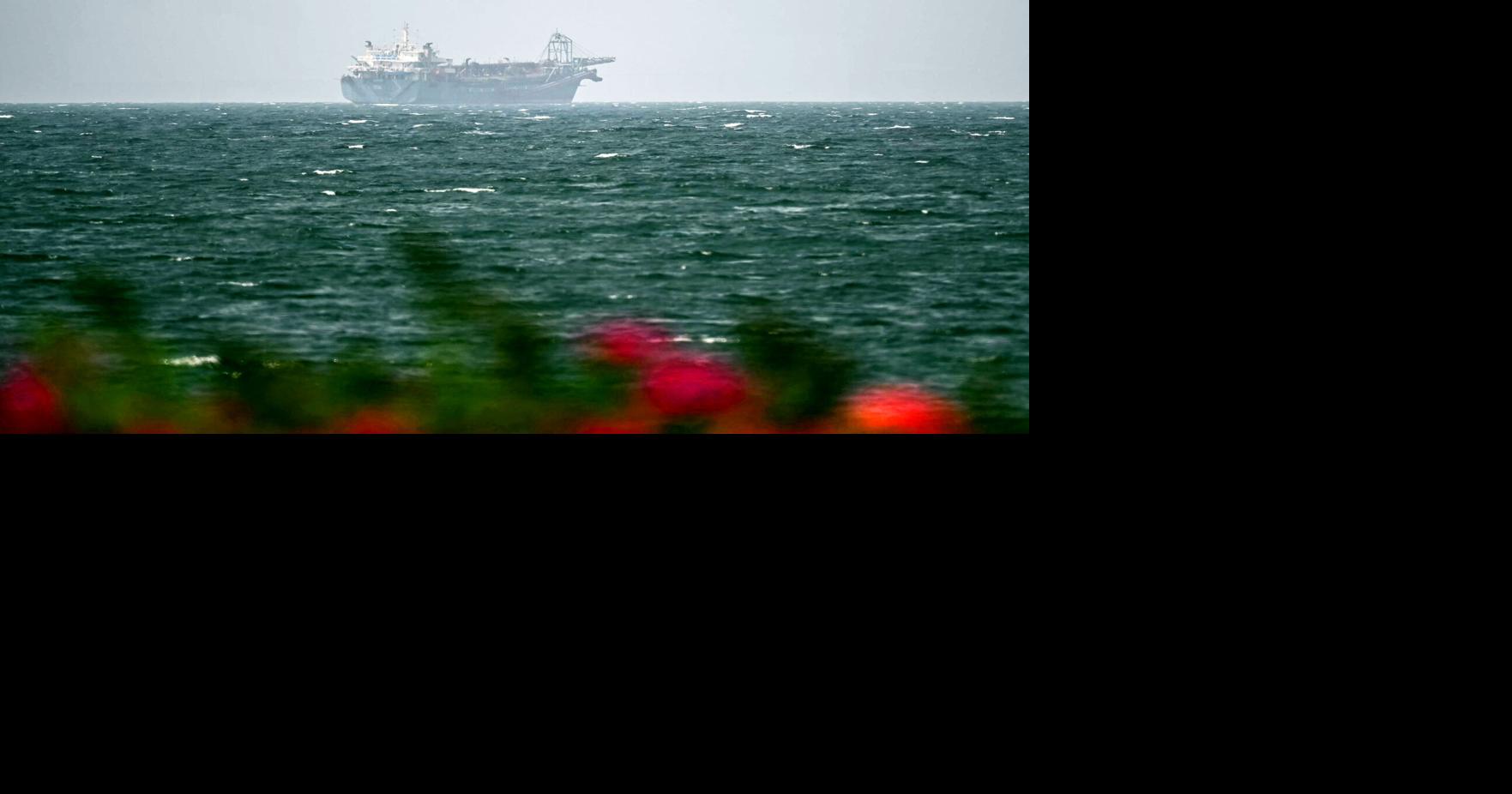 Iran risks losing key economic lifeline with UAE halting trade Golnar Motevalli, Bloomberg News Aug 19, 2026 1 hr ago