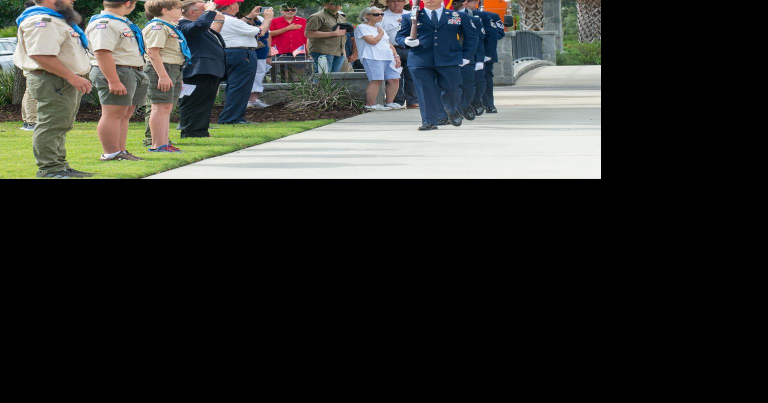 Fallen servicemen and women honored at Monday ceremony