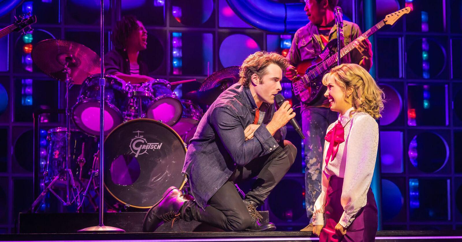 Review: 'The Heart of Rock and Roll' on Broadway is a funny, warm-hearted Huey Lewis jukebox show | World News - Vimarsana News