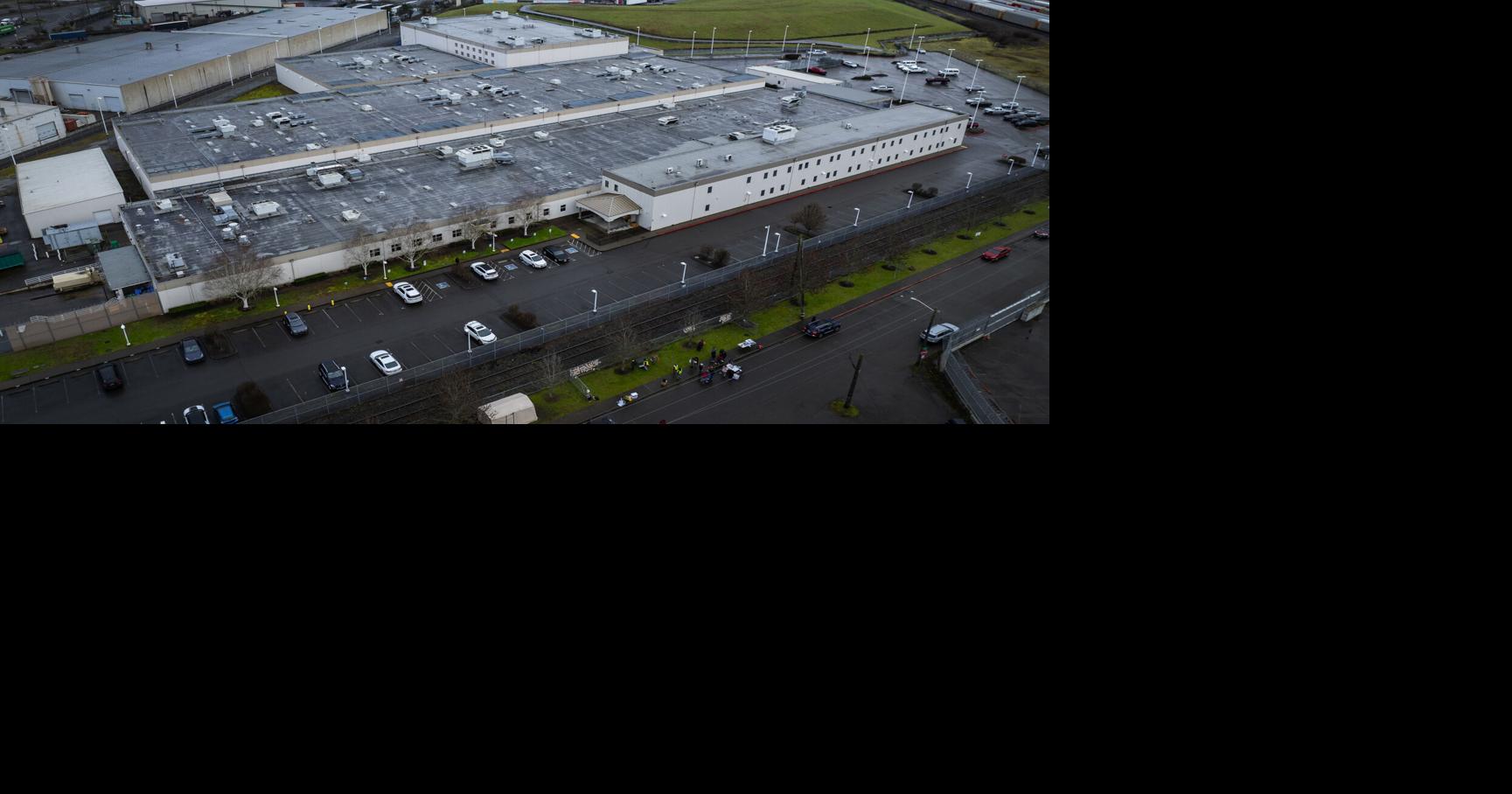 Despite new contract, Washington ICE detention center population shrinks Nina Shapiro and Fiona Martin, The Seattle Times Aug 9, 2026 24 mins ago