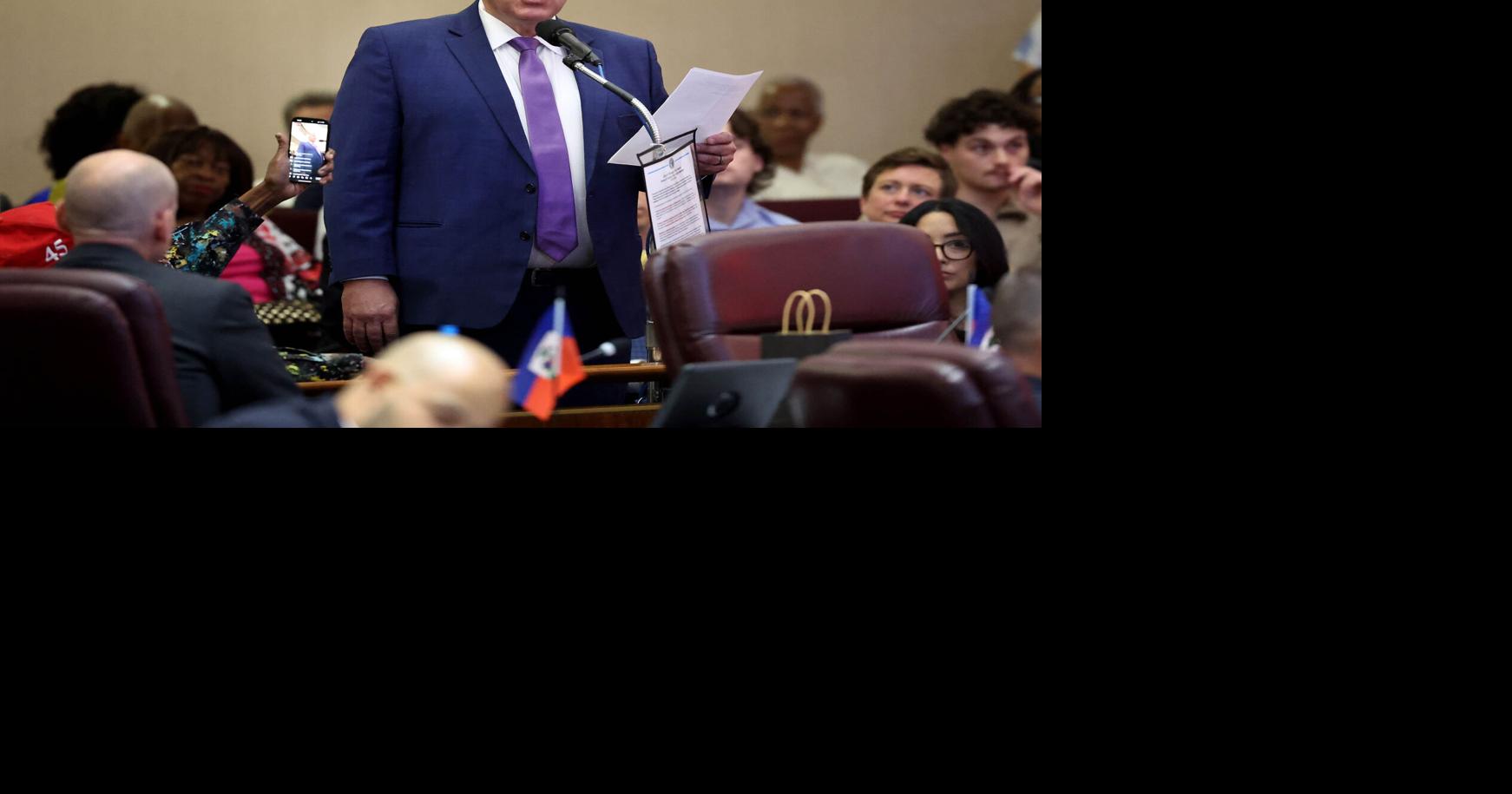 Republican Darren Bailey treads water in governor's race as GOP candidates struggle to raise campaign cash Dan Petrella and Olivia Olander, Chicago Tribune Jul 16, 2026 13 mins ago
