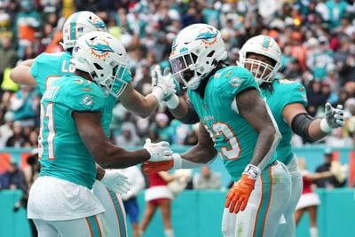 Dolphins bringing back RBs Raheem Mostert, Jeff Wilson on two-year