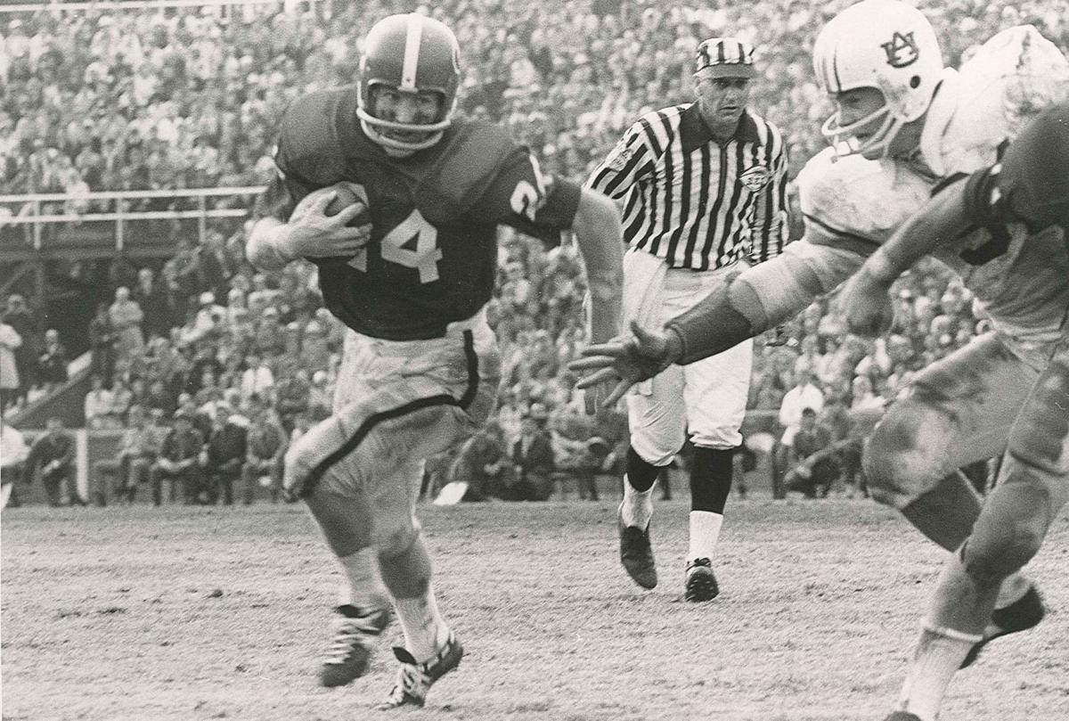 Former Bulldog Kent Lawrence Remembered After Death Sports The