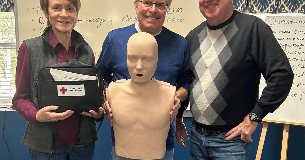 St. Simons Rotary hosts CPR, first aid class | Community Life ...
