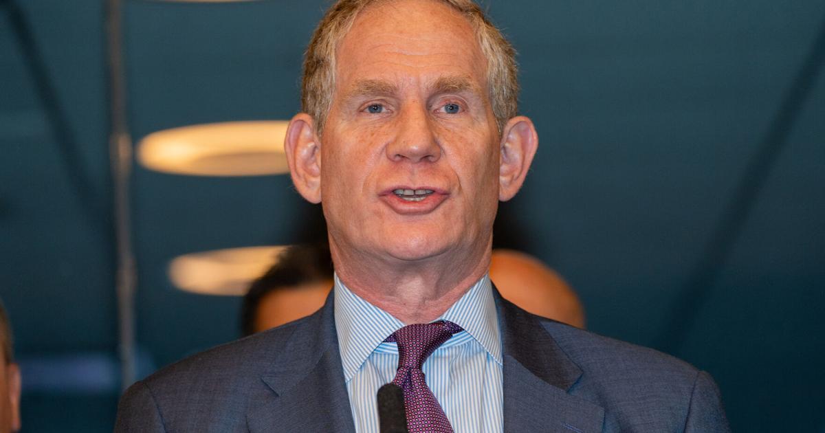 Mayor Mamdani pushes back on MTA chief claim ‘free bus' rhetoric tied to increase in fare evasion Josephine Stratman and Evan Simko-Bednarski, New York Daily News Aug 3, 2026 47 mins ago
