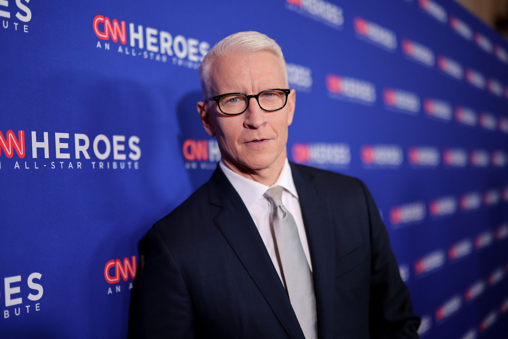 Anderson cooper live online stream