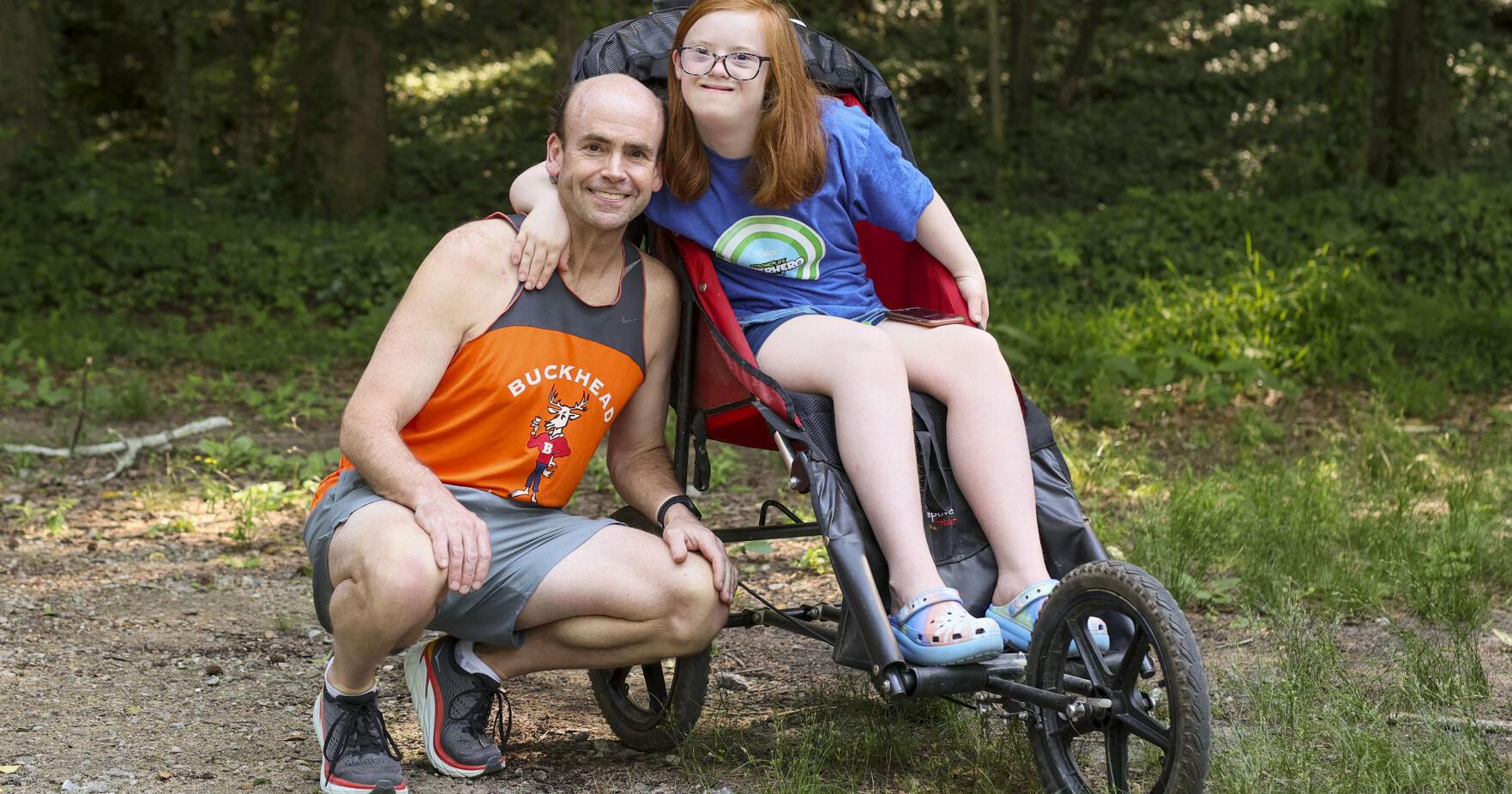 Father and daughter push-assist team make history at AJC Peachtree Road Race - Vimarsana News