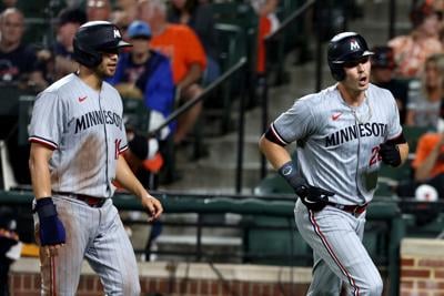 Twins start fresh, rout Orioles to end three-game losing streak