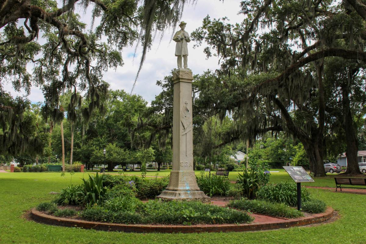 'Hundreds' call on city to remove Confederate memorial Local News