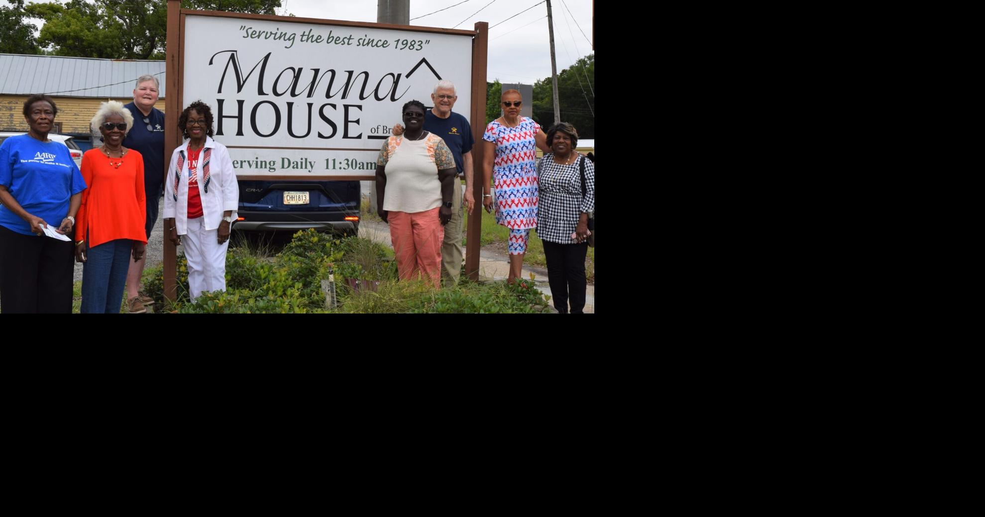 AARP members donate to Manna House Community Life