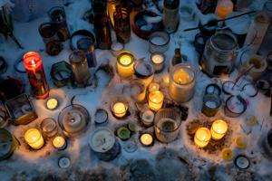Mournful, ceremonial: Minneapolis VA memorial gathering overflows to remember Alex Pretti