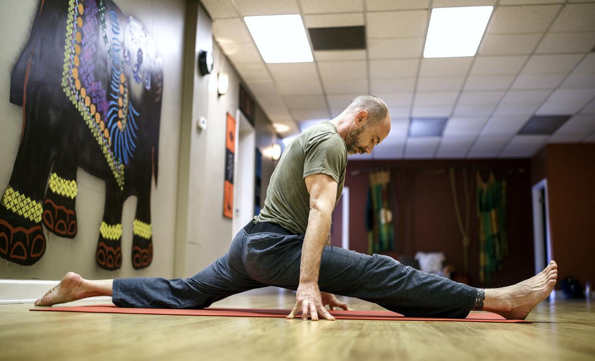 Army Veteran Transforms His Life With Yoga The Brunswick News