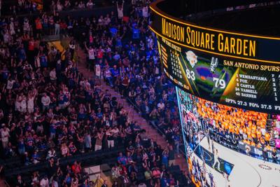 Rep. Hakeem Jeffries tells Trump to stay away from Knicks in NBA Finals