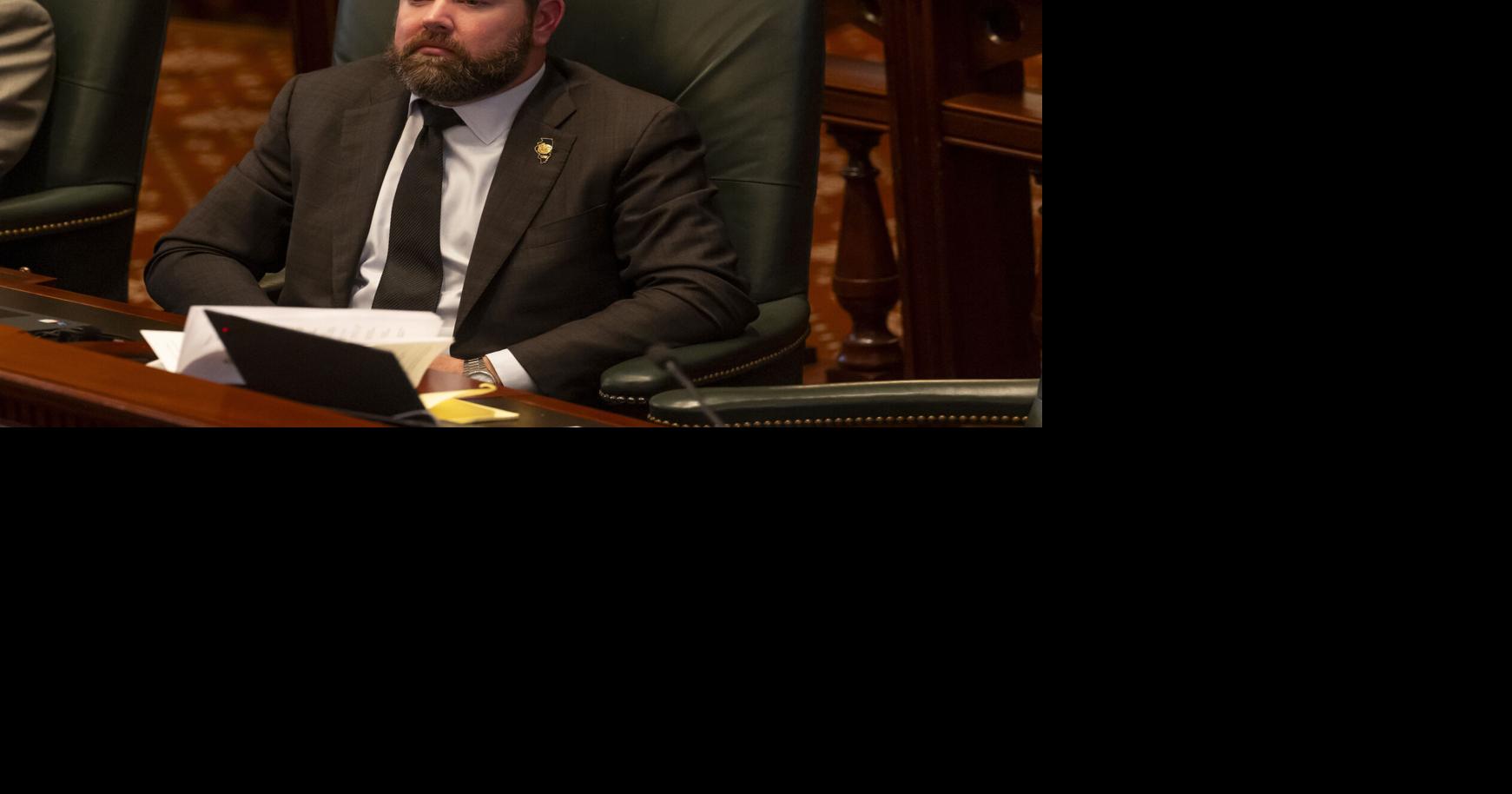 Illinois Speaker Welch calls on state Rep. Harry Benton to resign after investigation of his conduct Jeremy Gorner, Chicago Tribune Jul 1, 2026 1 hr ago