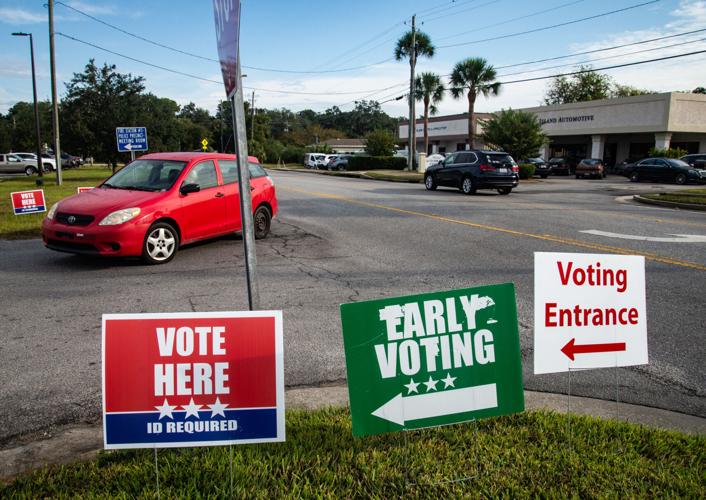 Glynn County citizens cast ballots on first day of early voting Local