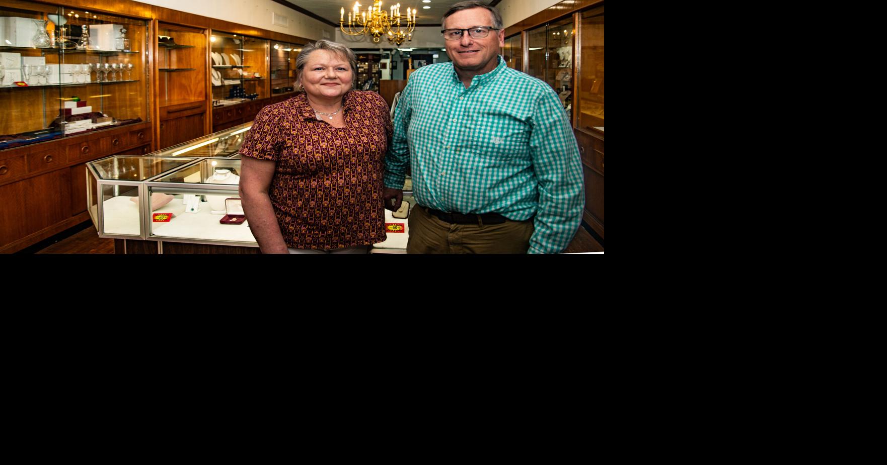 Ned Cash Jewelers closing its doors Local News