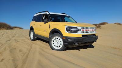 Research 2022
                  FORD Bronco Sport pictures, prices and reviews