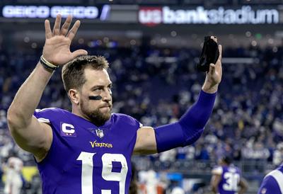 Who did the Vikings give Adam Thielen's No. 19 jersey to?