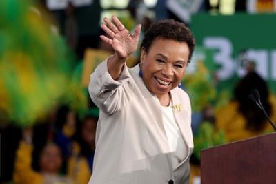 East Bay Rep. Barbara Lee kicks off . Senate campaign in Oakland |  National Sports 