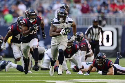 Eagles agree to terms with free-agent running back Rashaad Penny, National  Sports