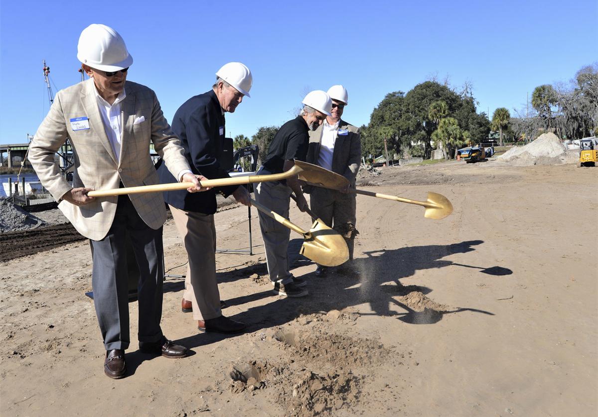 011019_oaks groundbreaking 1
