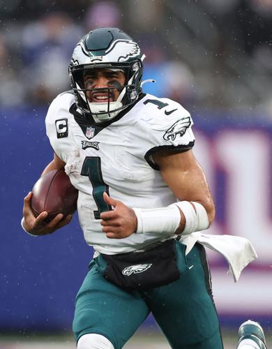 Marcus Hayes: Eagles QB Jalen Hurts is insecure. It's his