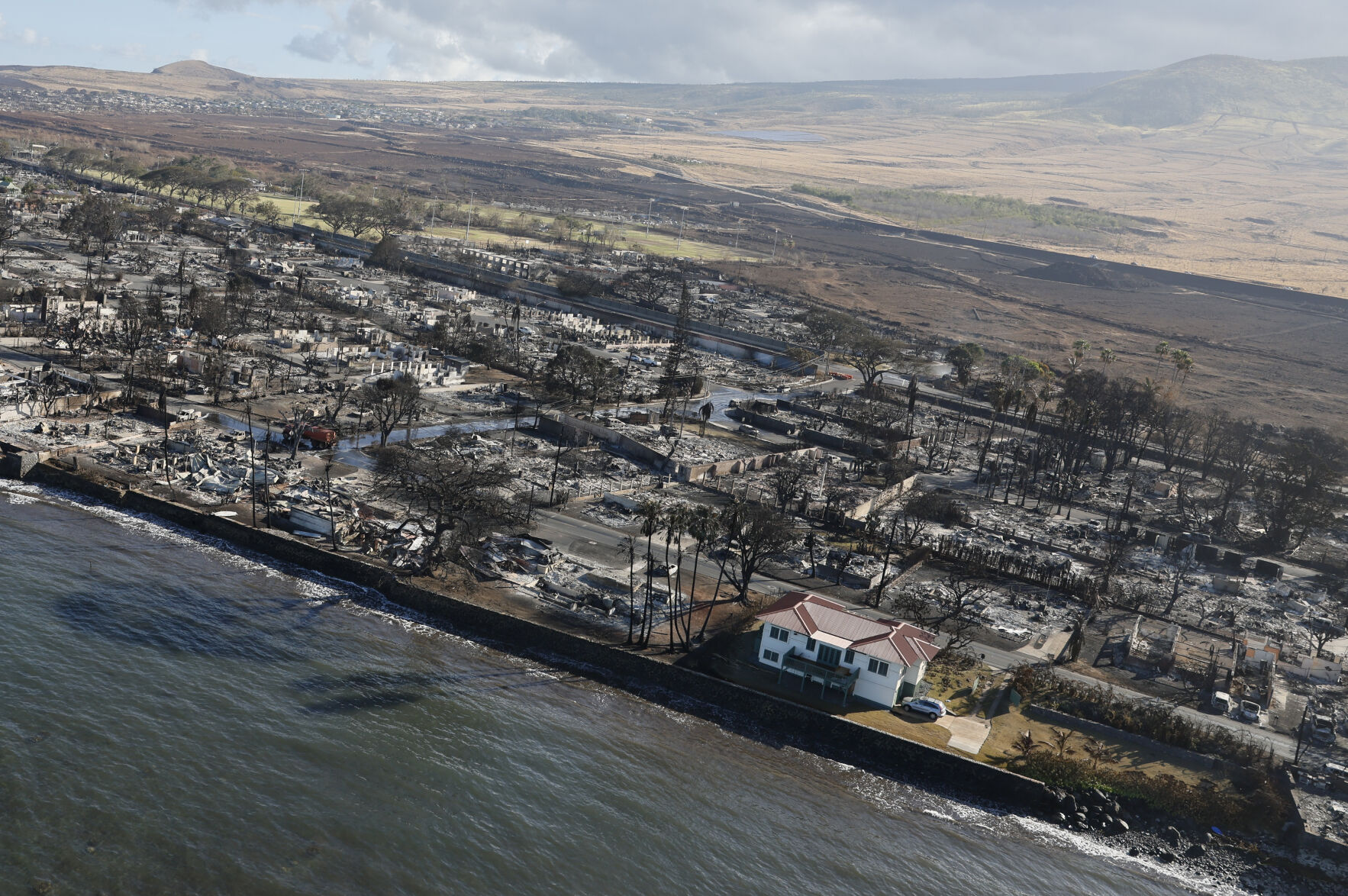 unscathed house lahaina