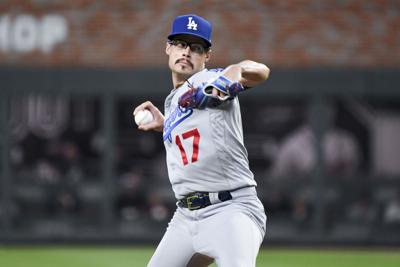Dodgers acquire Joe Kelly and Lance Lynn from White Sox, fortifying pitching  staff, National Sports