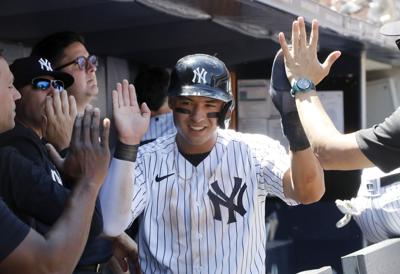 Yankees score 7 runs off Yu Darvish in third inning leading to 10-7 victory  over Padres, National Sports