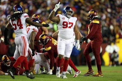 Dexter Lawrence won't report for start of Giants offseason program