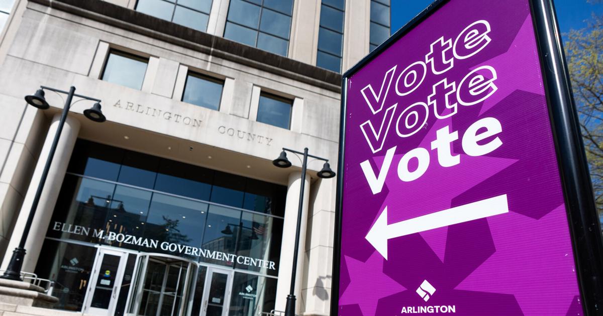 A sign directs early voters on the Virginia redistricting referendum to the Ellen M. Bozman Government Center in Arlington, Virginia, on March 31, 2026.