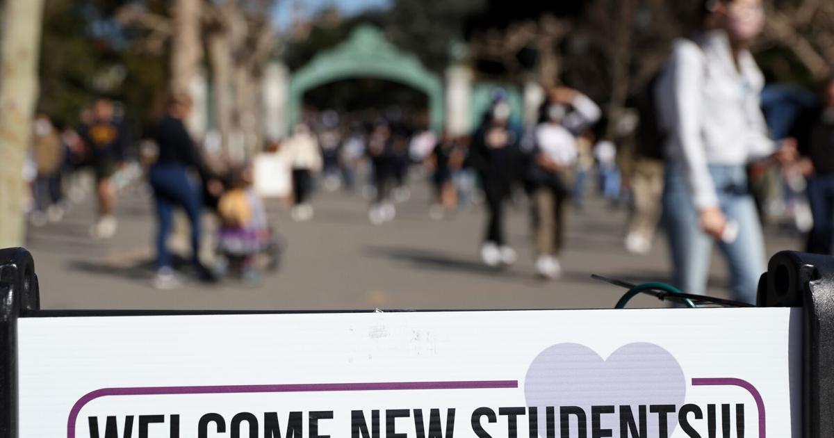 US colleges report 20% drop in foreign students over visa clampdown Liam Knox, Bloomberg News May 11, 2026 45 mins ago