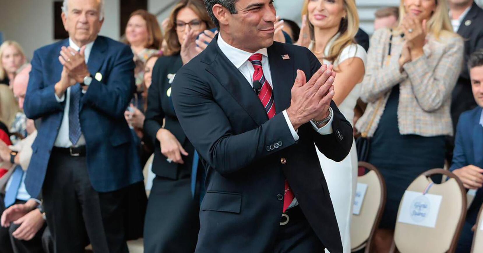 Miami Mayor Suarez is in GOP presidential race: 'Unity is more powerful than division' | News - Vimarsana News