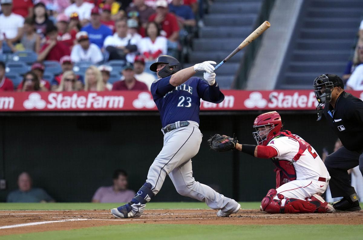 Mariners rebound from being no-hit with 5-4 win at Rangers - The