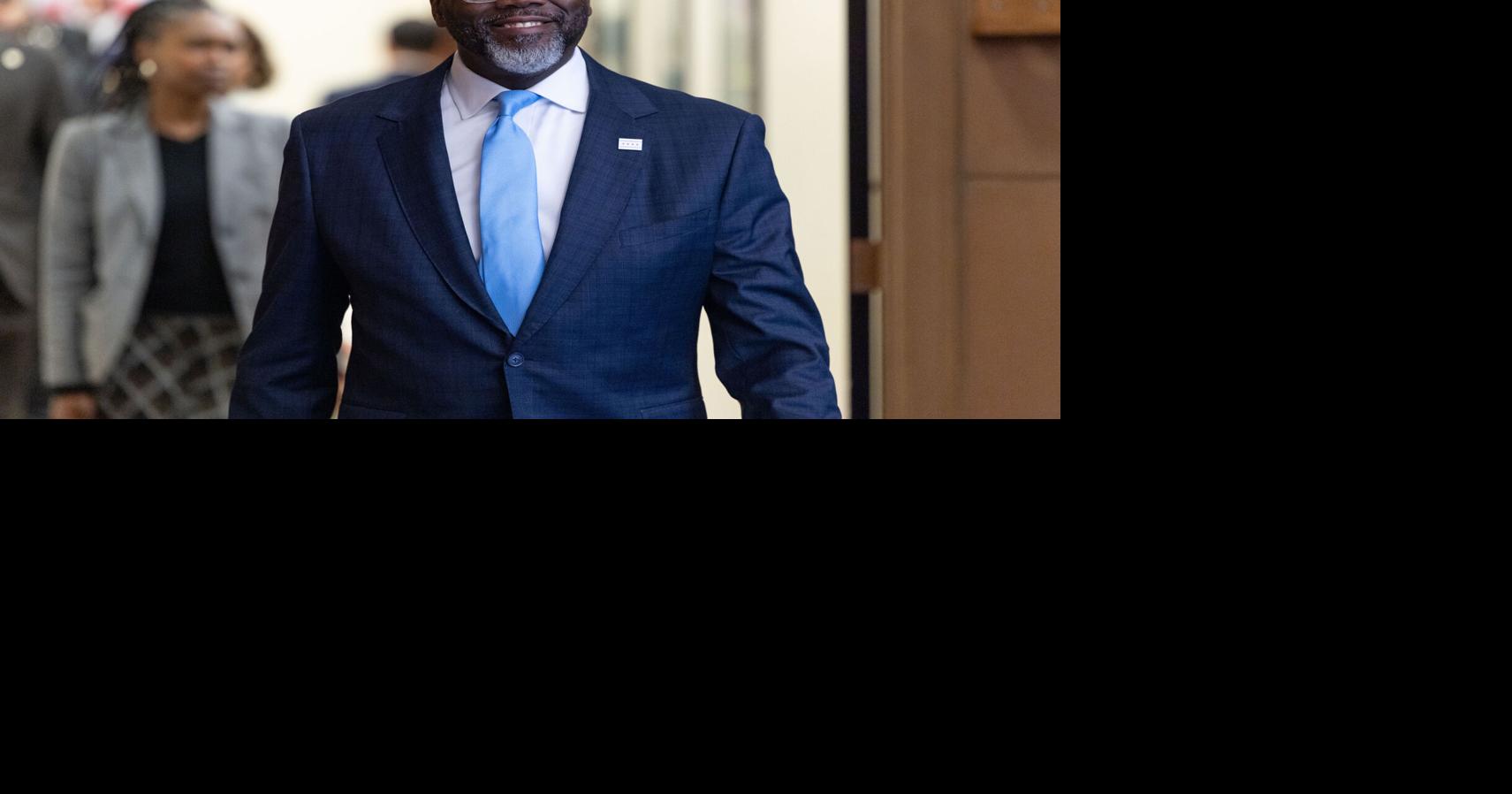 In Chicago Mayor Brandon Johnson's fourth budget fight, is it ‘class war' or reelection war? Alice Yin, Jake Sheridan and A.D. Quig, Chicago Tribune Oct 27, 2026 43 mins ago