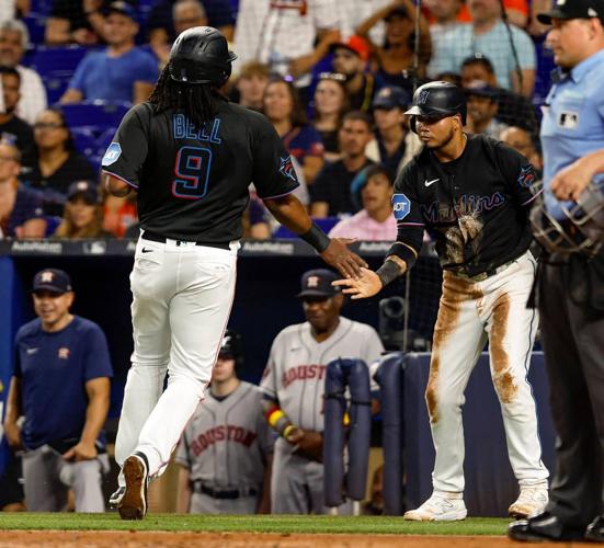 Marlins rally, then fall apart in seventh inning against Astros