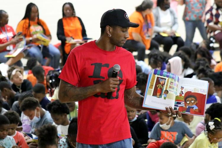 Super Bowl champion Malcolm Mitchell visits Burroughs-Molette, News