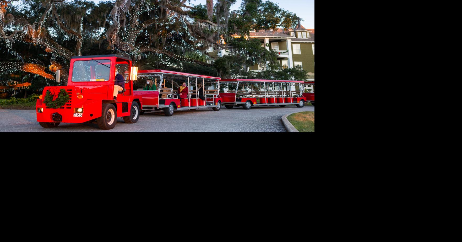 Holly Jolly season on Jekyll receives festival of the year award