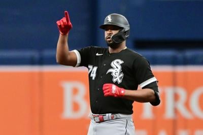 White Sox slugger Eloy Jiménez hospitalized with abdominal pain, National  Sports