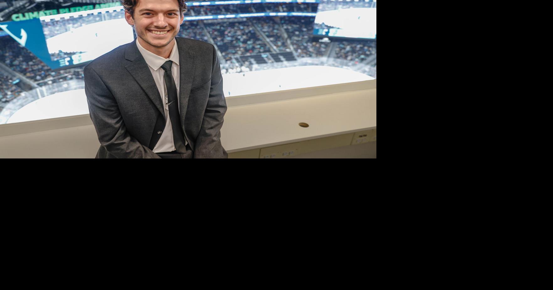 Former Michigan State goalie has found his way on to the Seattle Kraken as the team's emergency backup goalie.