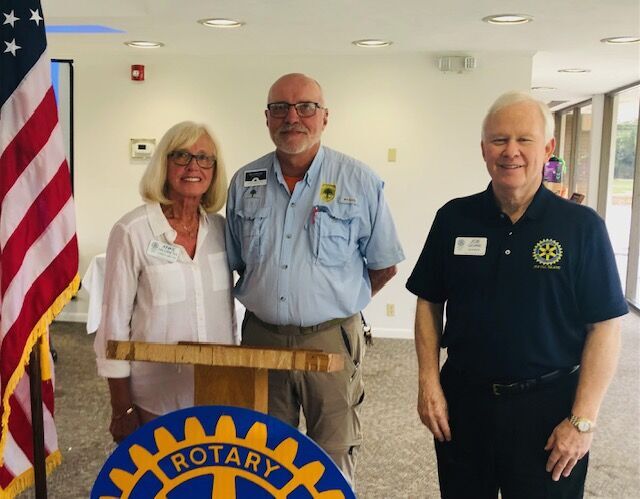 Jekyll Rotary hosts park ranger, Community Life