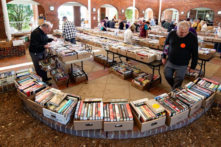 Book sale attracts readers and dealers Local News